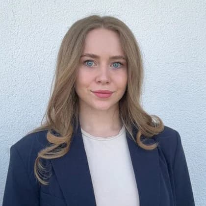 Горченкова Кристина Сергеевна — преподаватель математики и информатики